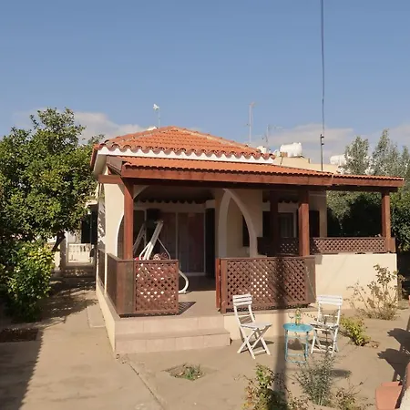 Bungalow With Fruit Garden Close To The Beach