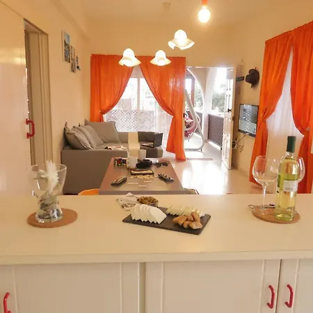 Bungalow With Fruit Garden Close To The Beach * Pyla