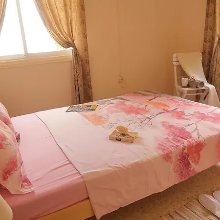 Ferienhaus Bungalow With Fruit Garden Close To The Beach *