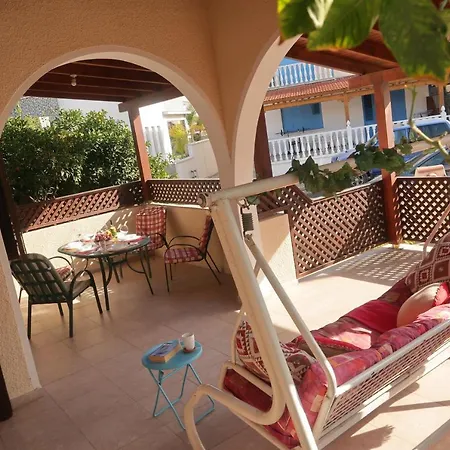 Bungalow With Fruit Garden Close To The Beach * Pyla